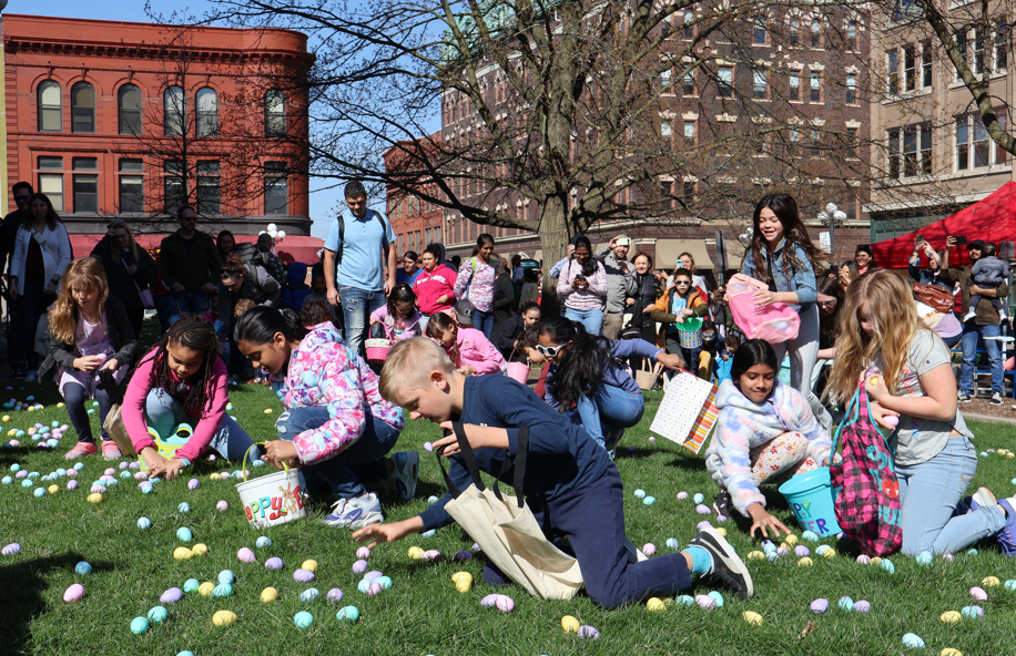 Eggs on the Square